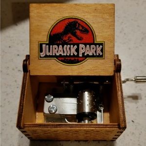 Jurassic park music box plays theme song New in box